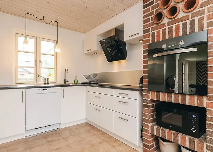 4 Star In Logstor * Løgsted